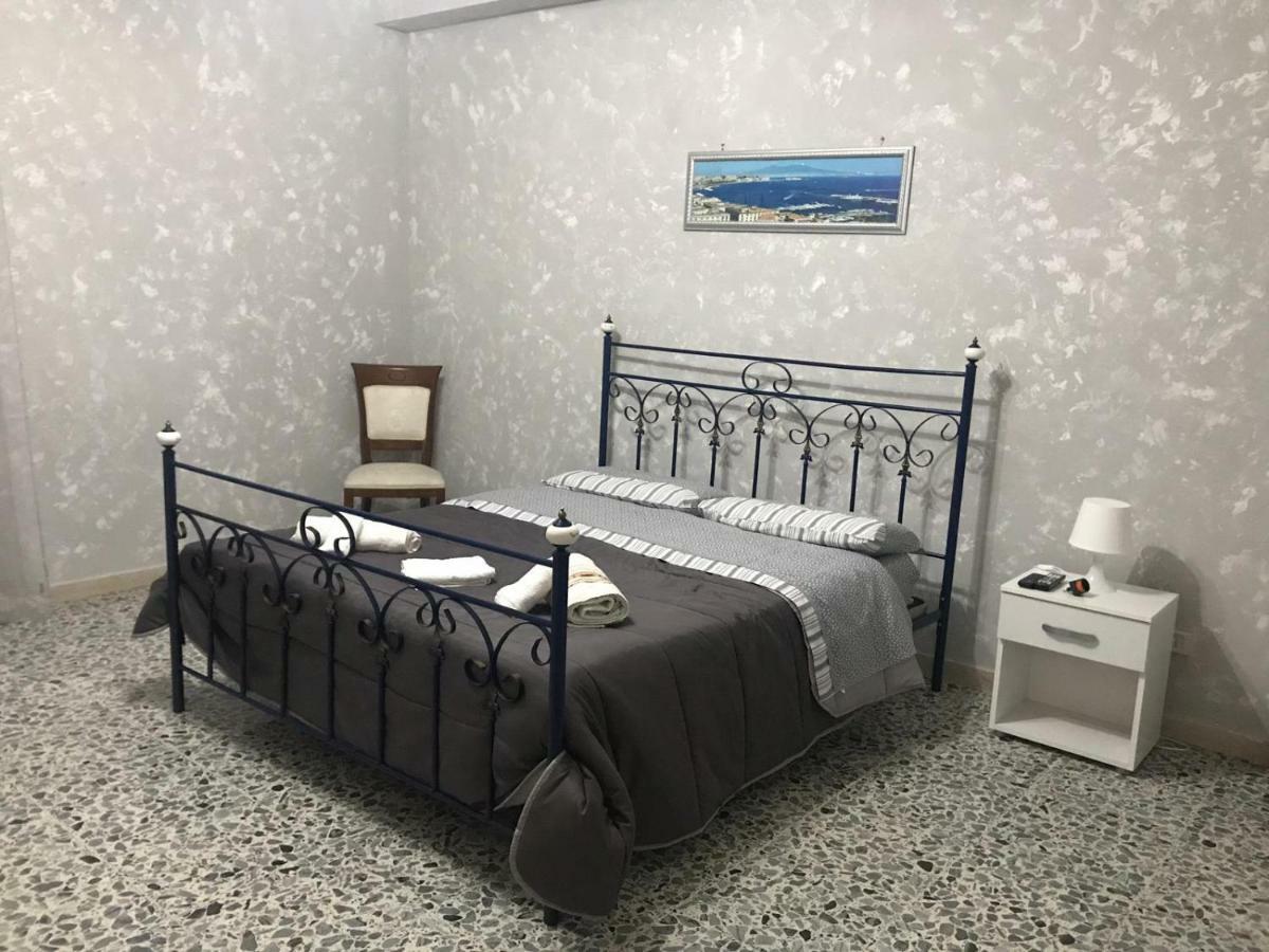 那不勒斯La Casa Del Re Borbone公寓 外观 照片